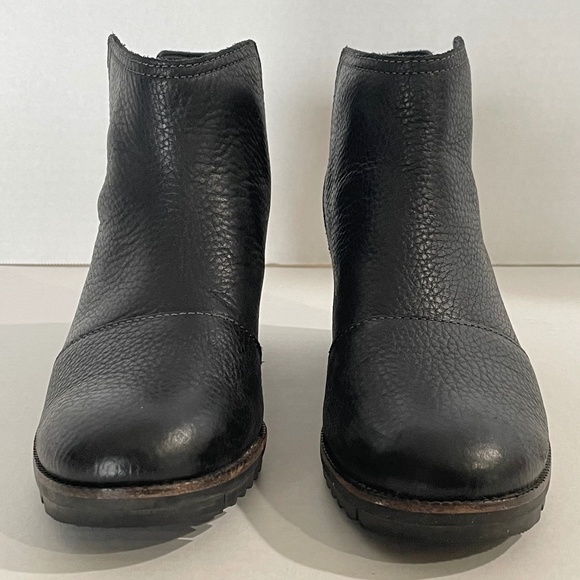 Sorel Ankle Boots - Picture 1 of 10